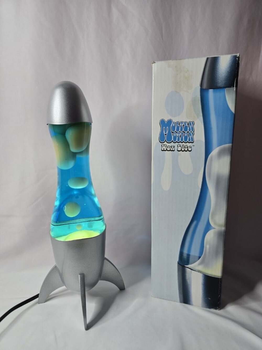 Vintage Molten Motion Spencer's Gifts Rocket Ship Lava Lamp Blue/Green Rare
